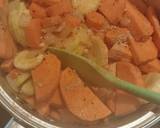 A picture of step 3 of Courgette, carrot and sweet potato soup.