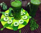 A picture of step 3 of Green vegetables juice.