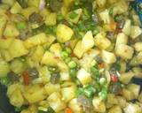 A picture of step 3 of Vegetable potatoes.