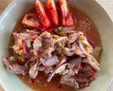 รูปขั้นตอนการทำที่ 2 ของ ยำหมูสมุนไพรเคลียร์วัตถุดิบ🌶️🧄