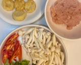 รูปขั้นตอนการทำที่ 1 ของ เต้าหู้ผัดเห็ดชิเมจิใส่อกไก่สับ