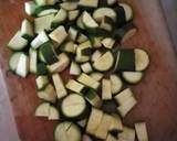 A picture of step 1 of Courgette tomato stew.