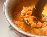 A picture of step 5 of Carrot halva.