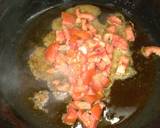 A picture of step 1 of Fried fish with tomatoes gravy#staplefoodrecipecontest.