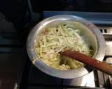 A picture of step 5 of Vegetable rice, fried chicken and steamed cabbage.