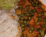 A picture of step 4 of Peas stew with rice and cabbage.