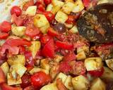 A picture of step 3 of Aubergine and potato curry.