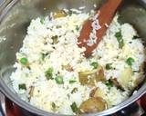 A picture of step 2 of Vegetable egg rice.