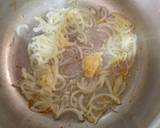 A picture of step 4 of One-pot cabbage & Sausage pasta.