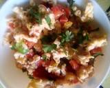 A picture of step 4 of Simple scrambled eggs with onions, tomatoes and capsicum.