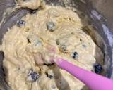 A picture of step 6 of Blueberry and lemon cake.