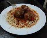 A picture of step 7 of Spaghetti & Meat Balls in tomato sauce.