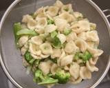 A picture of step 2 of 🥦 One pot cook - orecchiette with creamy broccoli.