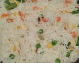 A picture of step 4 of Vegetable pulao.